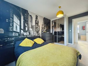 Photo 7- click for photo gallery